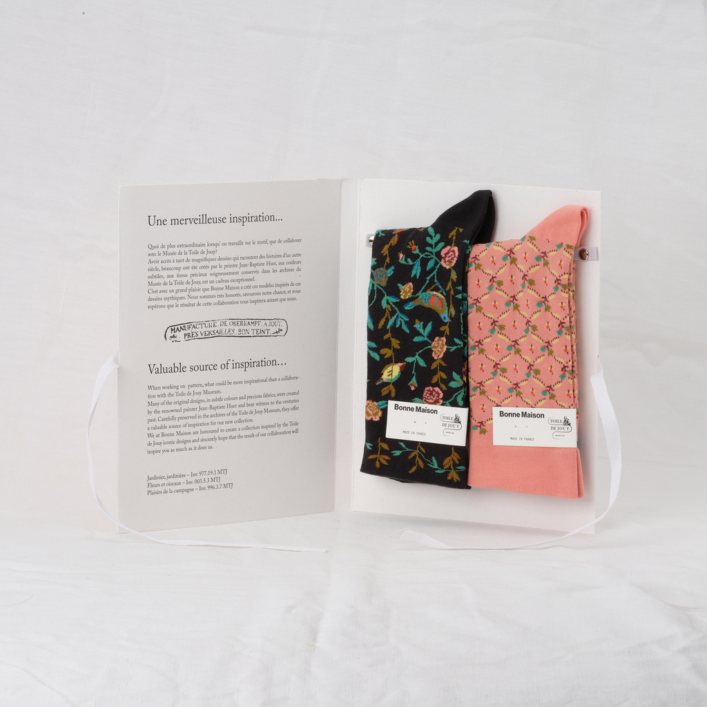 [TJ502 36/38] Livre Toile de Jouy Fleurs et Oiseaux