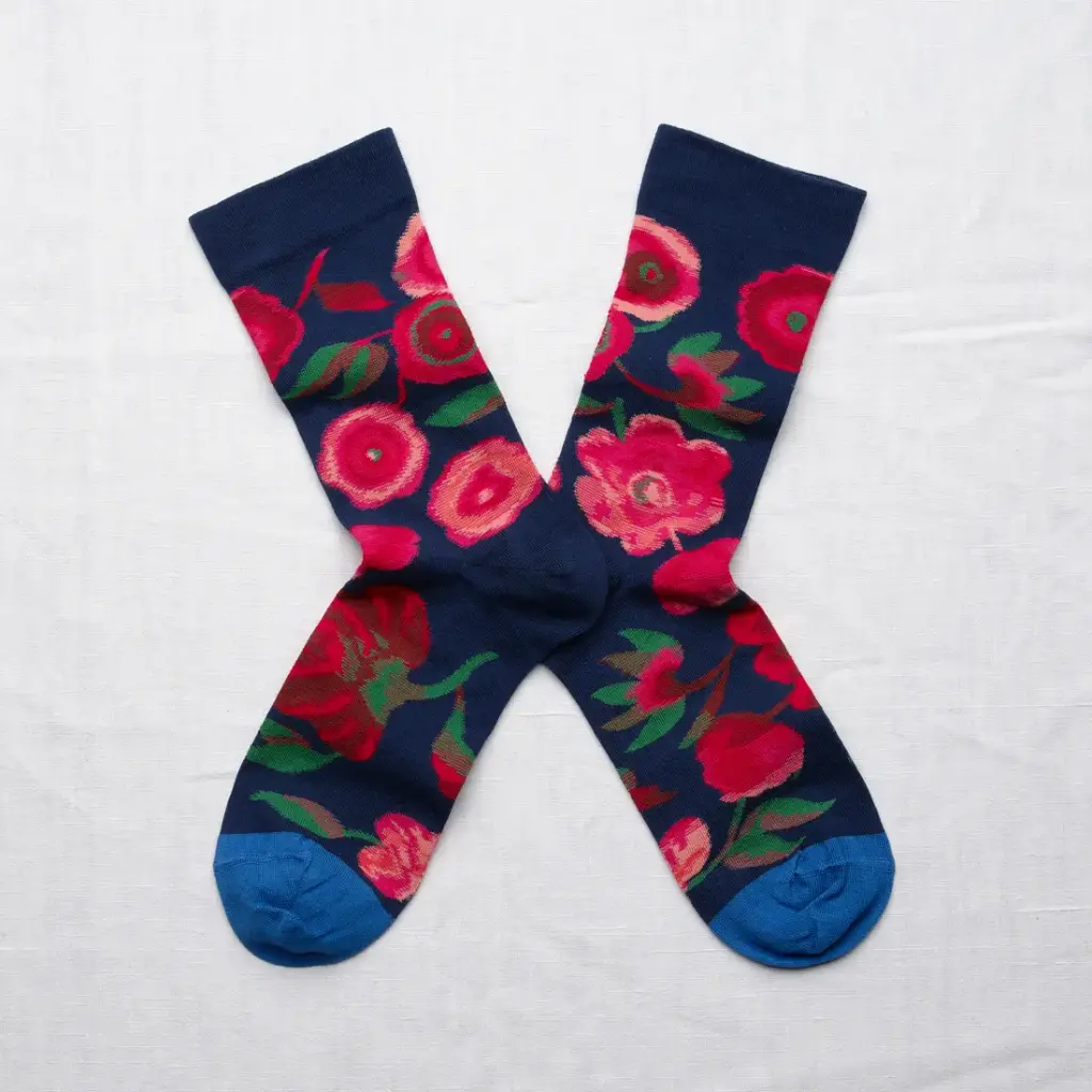 [CO801 42/44] Chaussettes Fleurs Bleu Foncé 